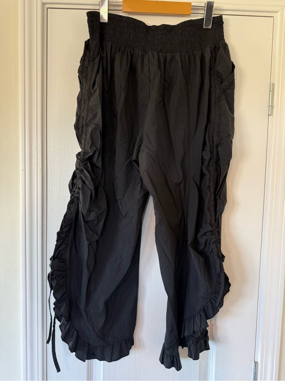 Anthropologie Daily Practice Ruffle Pants - Picture 5 of 10